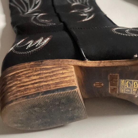 Western Cowboy Boots - Picture 2 of 10